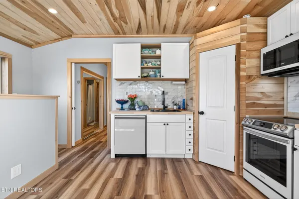 $699,000 | 8225 Red Hill Road, Pall Mall, TN 38577