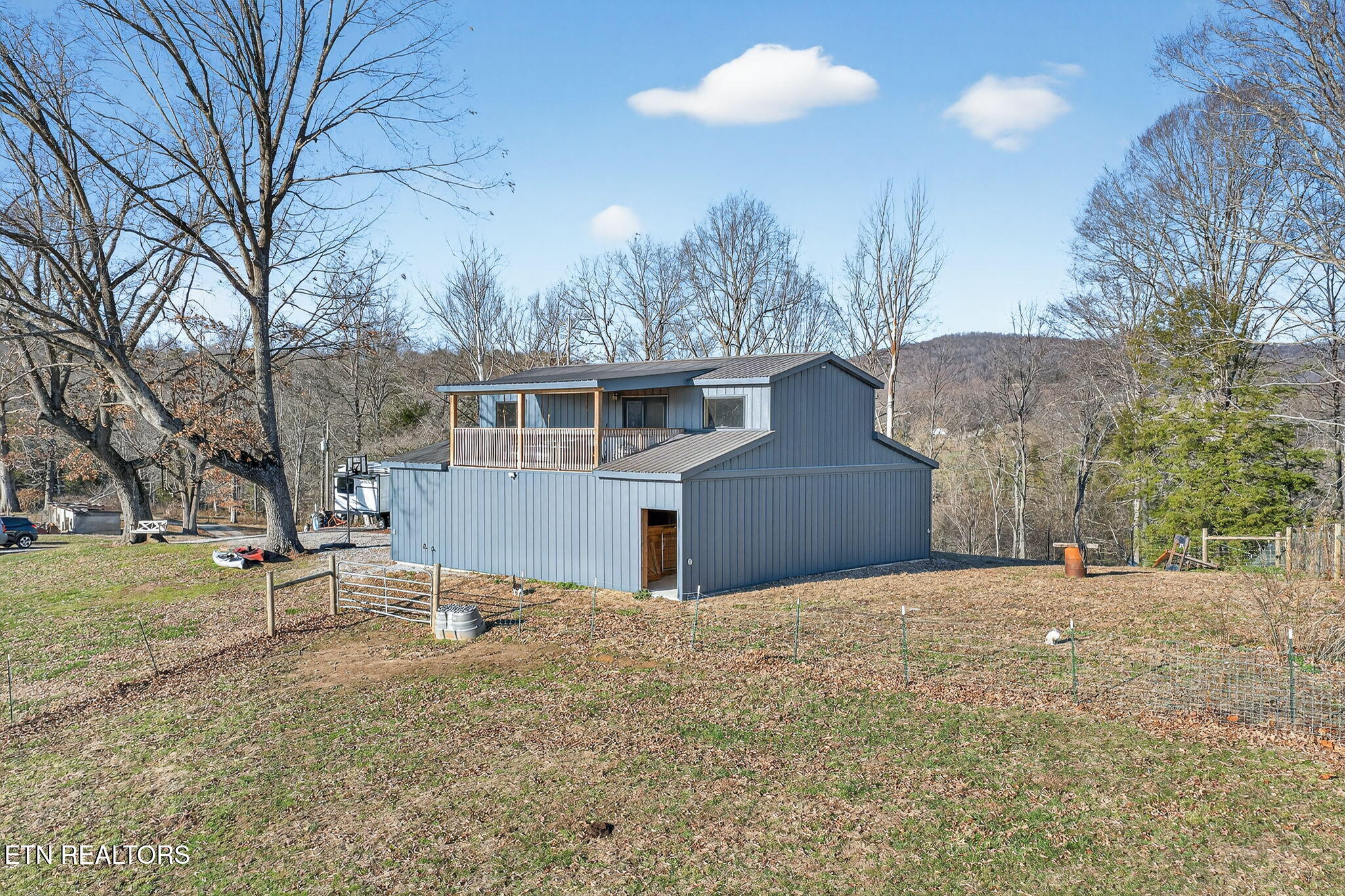 8225 Red Hill Road Pall Mall, TN 38577 - Photo 3 of 42 21-web-or-mls-8225 Red Hill Rd_063_TNPC