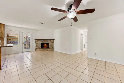 $245,000 | 113 Hillendale Street, Livingston, TX 77351