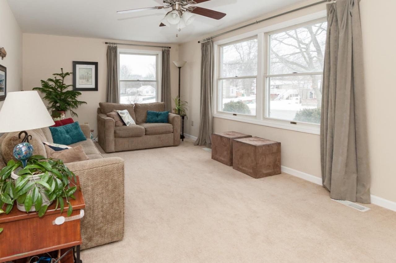 311 East Delaware Street Decatur, MI 49045 - Photo 2 of 22 Delaware-3