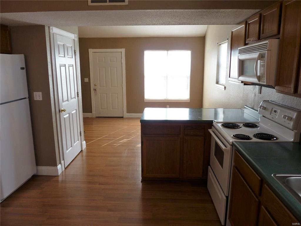 Kasey Lane Waterloo, IL 62298 - Photo 3 of 21 Gallery Image 3