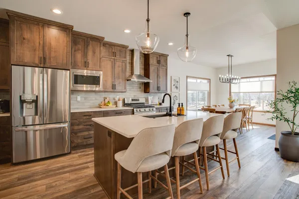 $699,900 | 4752 38th Avenue North, Fargo, ND 58102