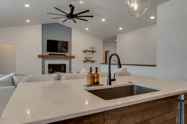 $699,900 | 4752 38th Avenue North, Fargo, ND 58102