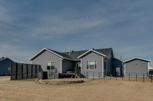 $699,900 | 4752 38th Avenue North, Fargo, ND 58102