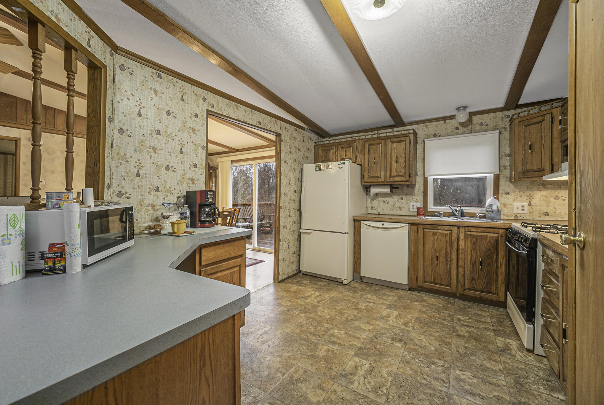 4604 Walz Road Jackson, MI 49201 - Photo 9 of 24 10