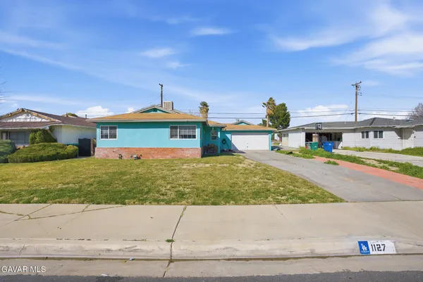 $419,000 | 1127 West Ave J 9, Lancaster, CA 93534