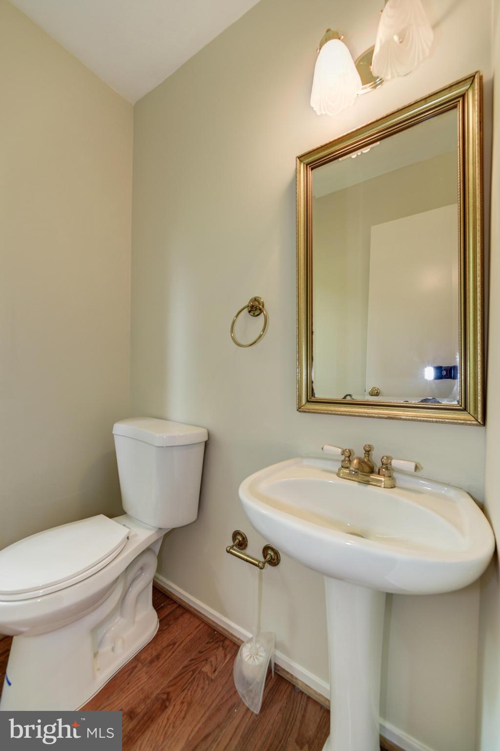 1628 Bentana Way Reston, VA 20190 - Photo 12 of 26 Bath