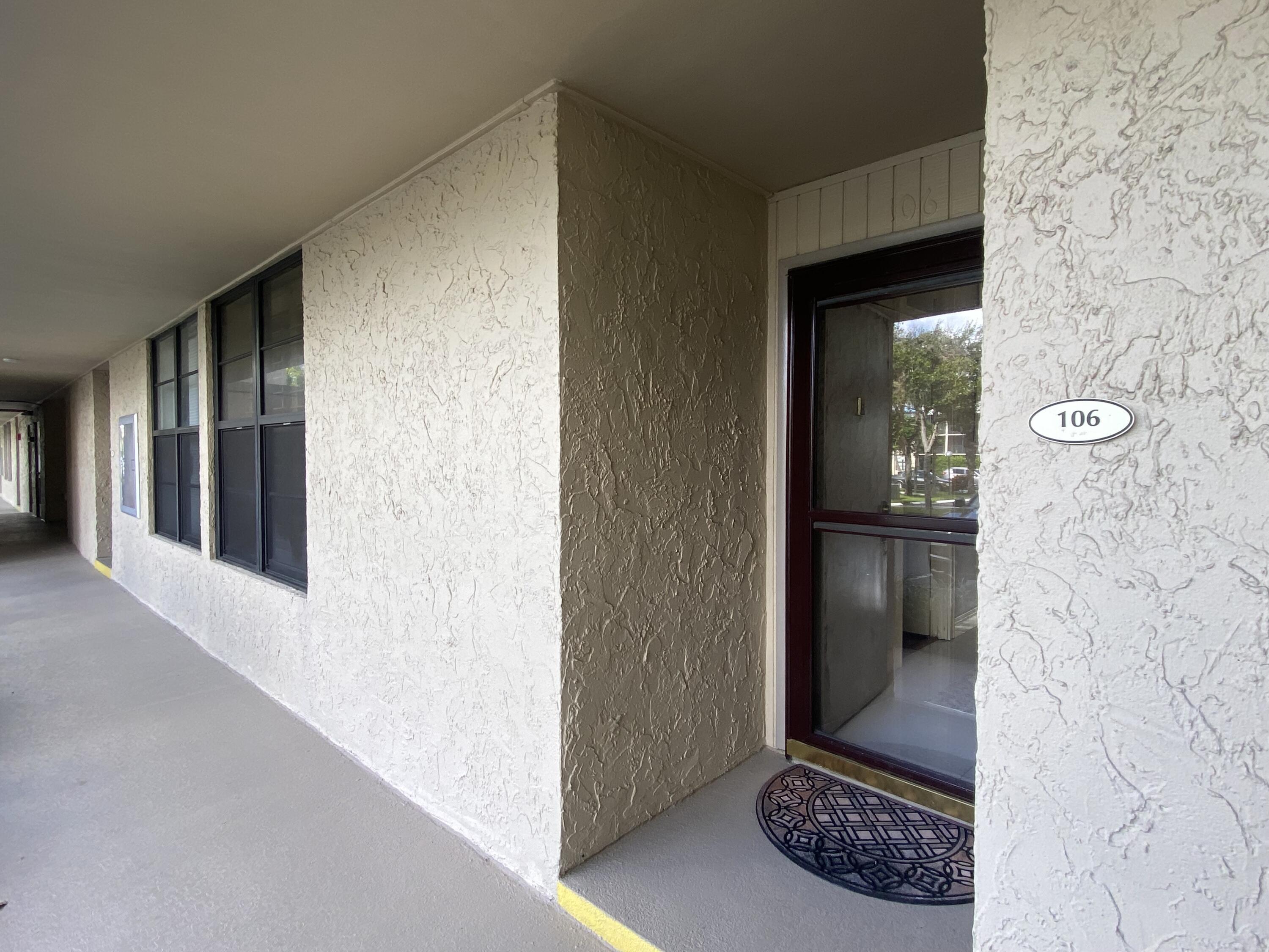 14 Royal Palm Way, Unit 106 Boca Raton, FL 33432 - Photo 2 of 49 IMG_6849