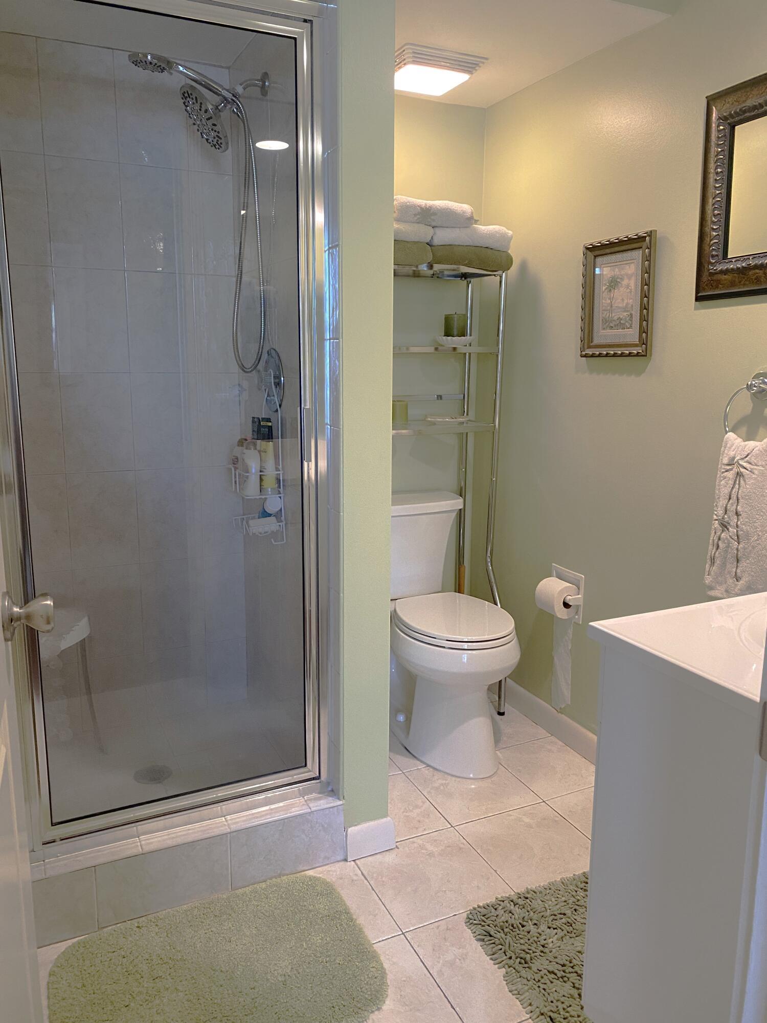 14 Royal Palm Way, Unit 106 Boca Raton, FL 33432 - Photo 32 of 49 IMG_6923