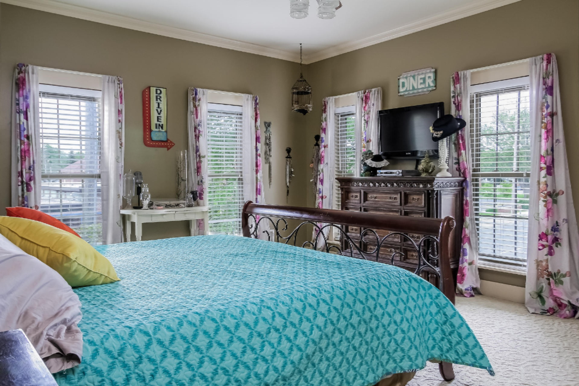 202 Prospect Street Spring Lake, MI 49456 - Photo 28 of 58 028-Master_Bedroom-1810490-medium