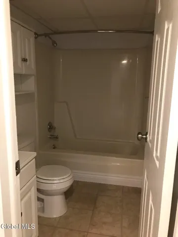 $1,685 | 82 Crescent Street, Unit 11H, Saratoga Springs, NY 12866