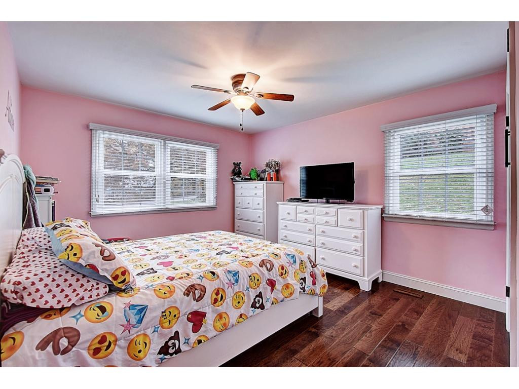 202 Ridgecrest Drive Elizabethton, TN 37643 - Photo 21 of 36 Photo 21