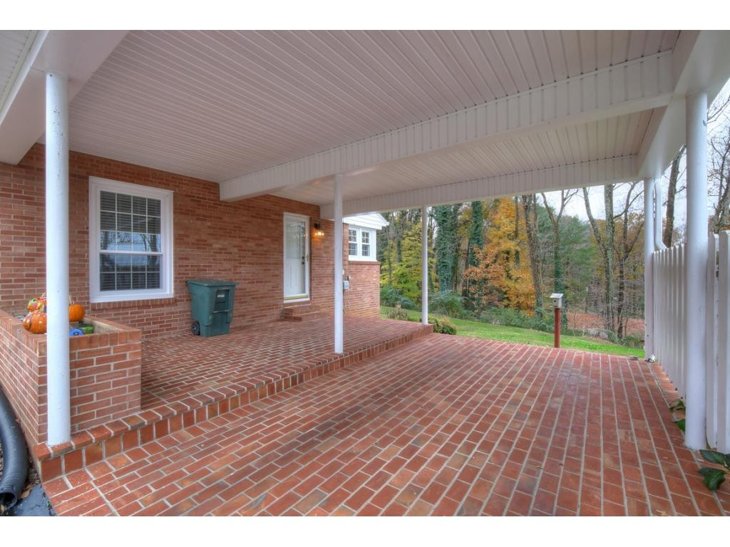 202 Ridgecrest Drive Elizabethton, TN 37643 - Photo 36 of 36 Photo 36