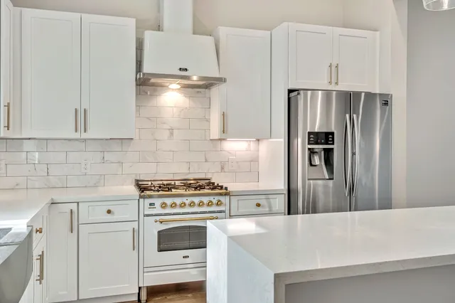 $538,800 | 1236 West 21st Street, Houston, TX 77008