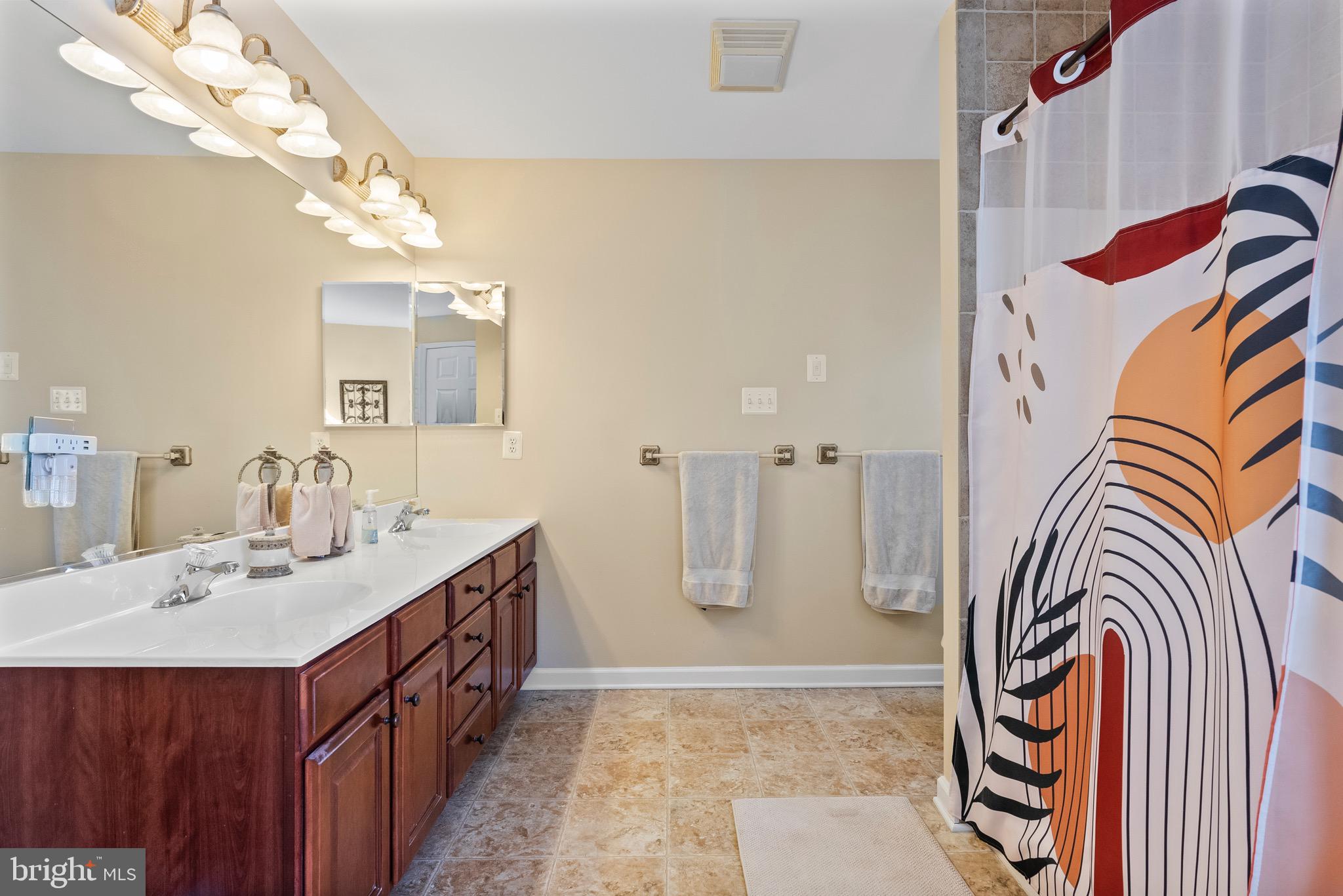 10 Laurel Wood Court Laurel Springs, NJ 08021 - Photo 40 of 65 Master Bathroom