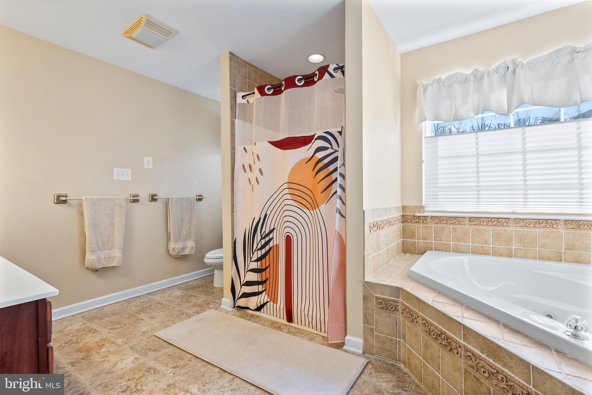 10 Laurel Wood Court Laurel Springs, NJ 08021 - Photo 42 of 65 Master Bathroom