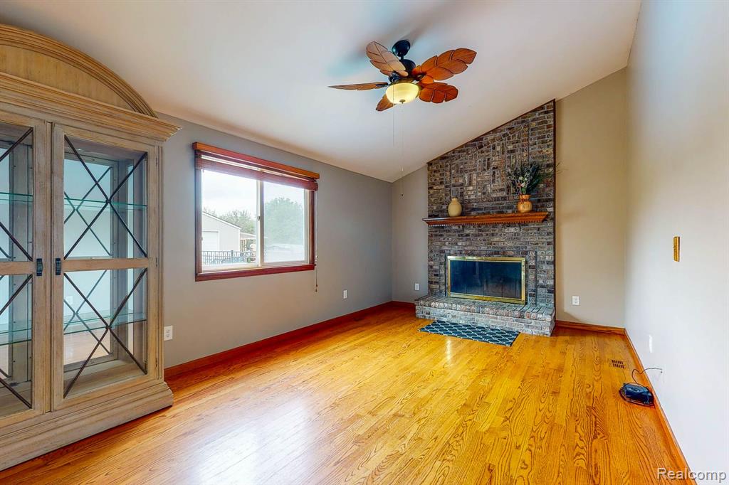 3409 Lahring Road Linden, MI 48451 - Photo 15 of 77