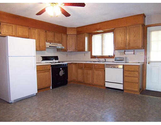 52-56 Enfield Street Springfield, MA 01151 - Photo 2 of 6