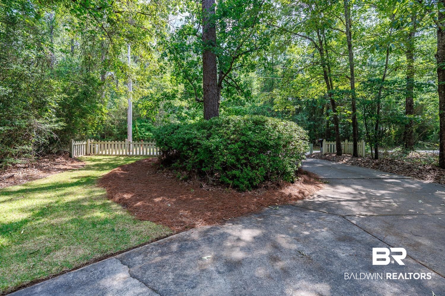 33291 Steelwood Ridge Road Loxley, AL 36551 - Photo 2 of 30 Driveway