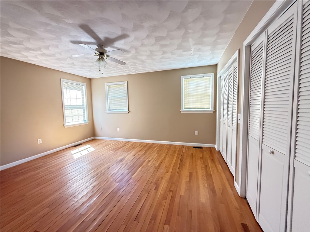 22 Chicory Lane Cranston, RI 02921 - Photo 9 of 19