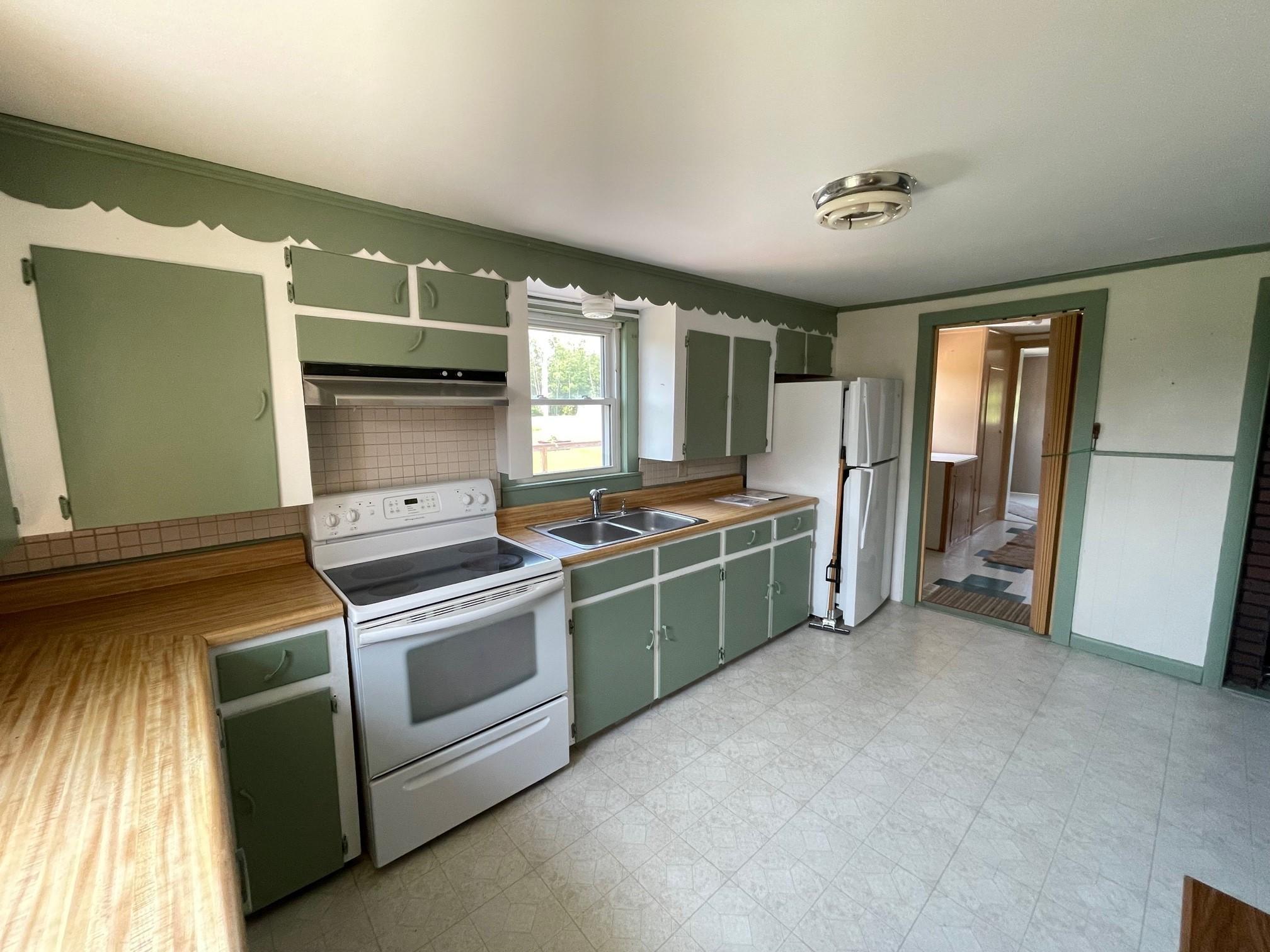 73 Rim Road Milbridge, ME 04658 - Photo 4 of 10 kit