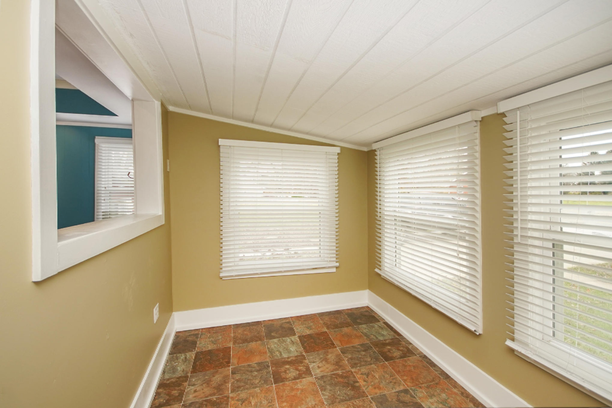 851 West Baseline Road Plainwell, MI 49080 - Photo 24 of 52 DSC09542-1