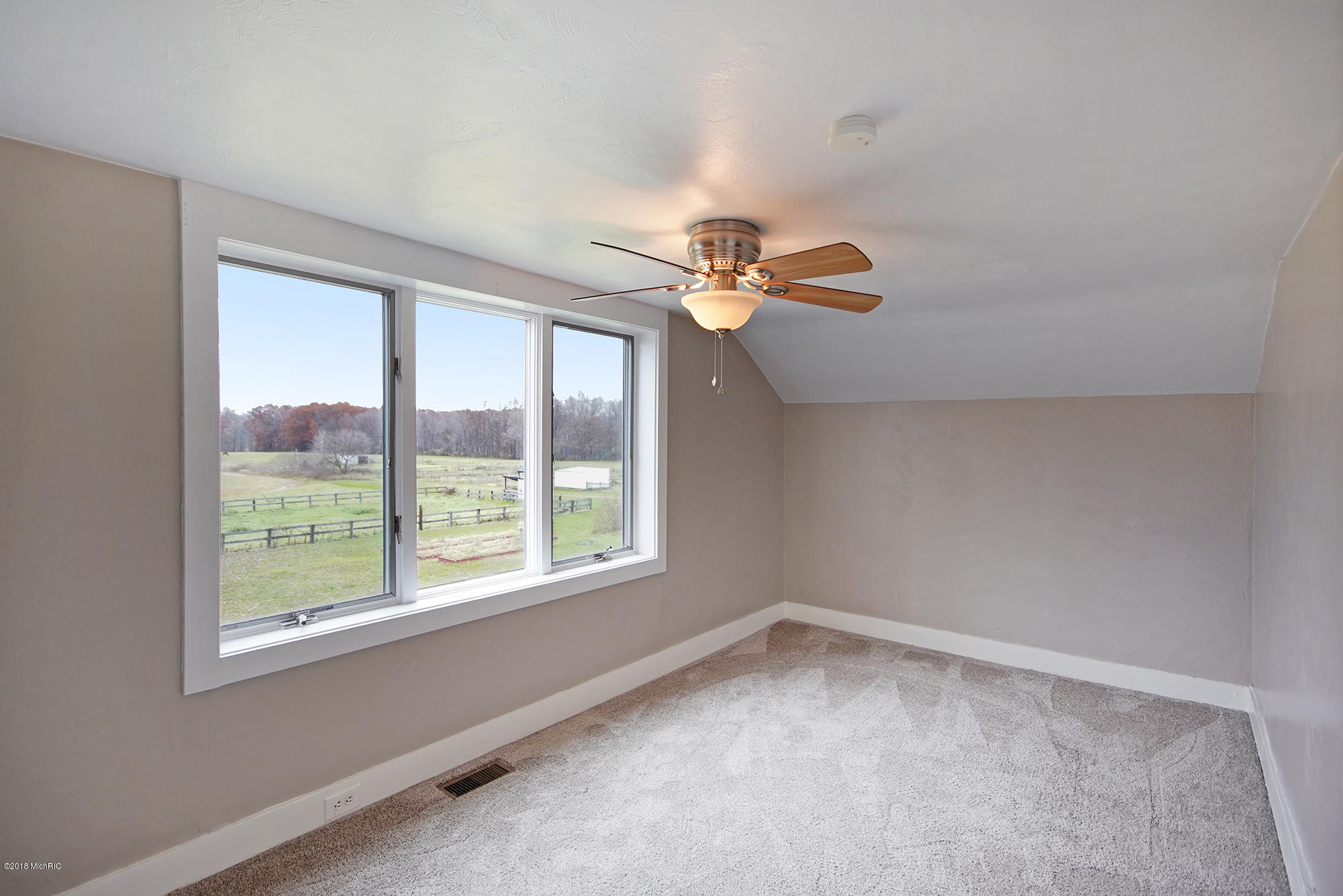 851 West Baseline Road Plainwell, MI 49080 - Photo 28 of 52 DSC09568