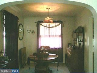 451 Wayne Avenue Springfield, PA 19064 - Photo 3 of 6