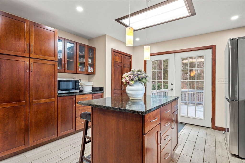 13 Long Road Westford, MA 01886 - Photo 16 of 36 Gallery Image 16