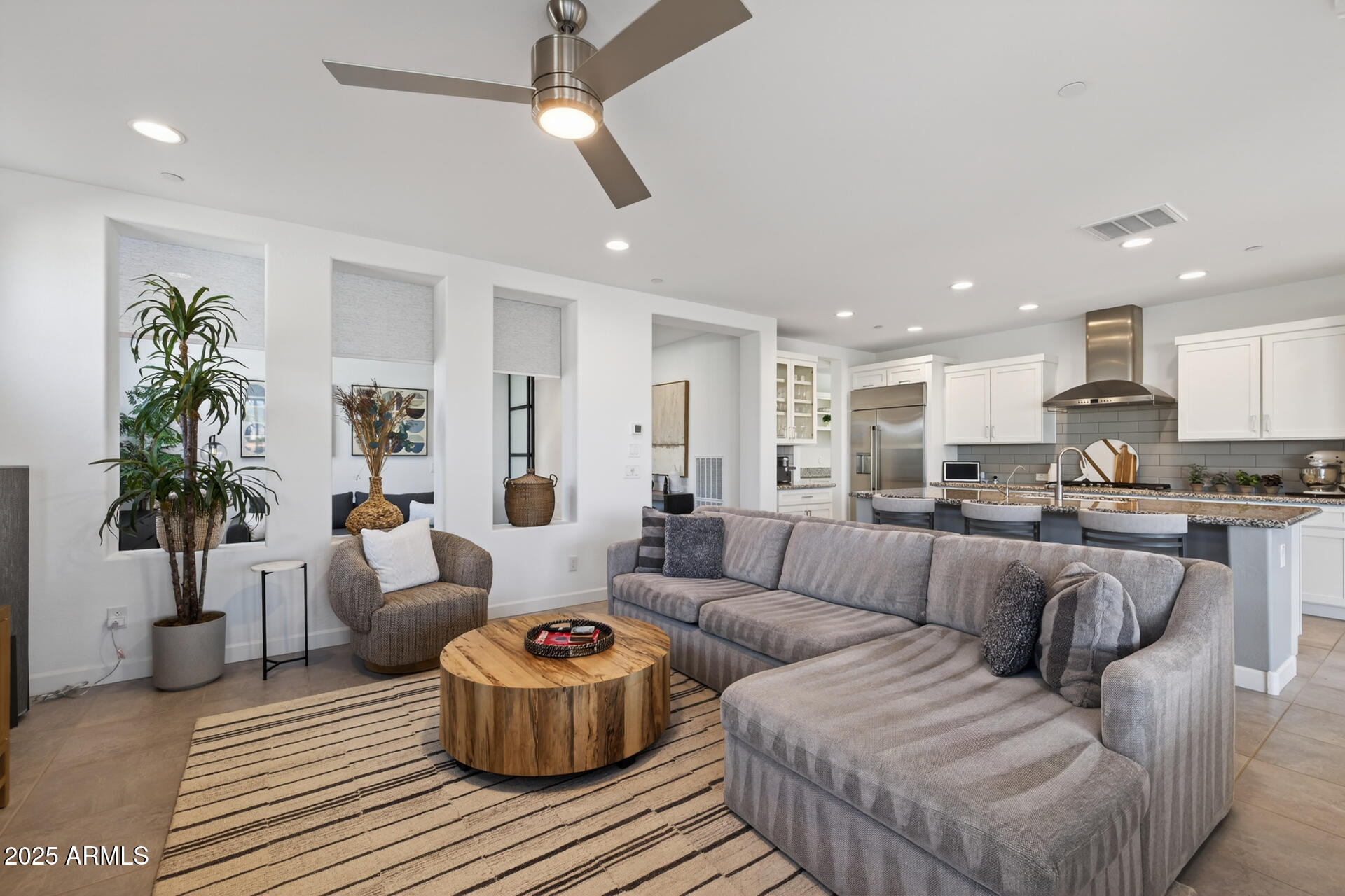 17850 East Veit Springs Drive Rio Verde, AZ 85263 - Photo 8 of 70 11) GREAT ROOM