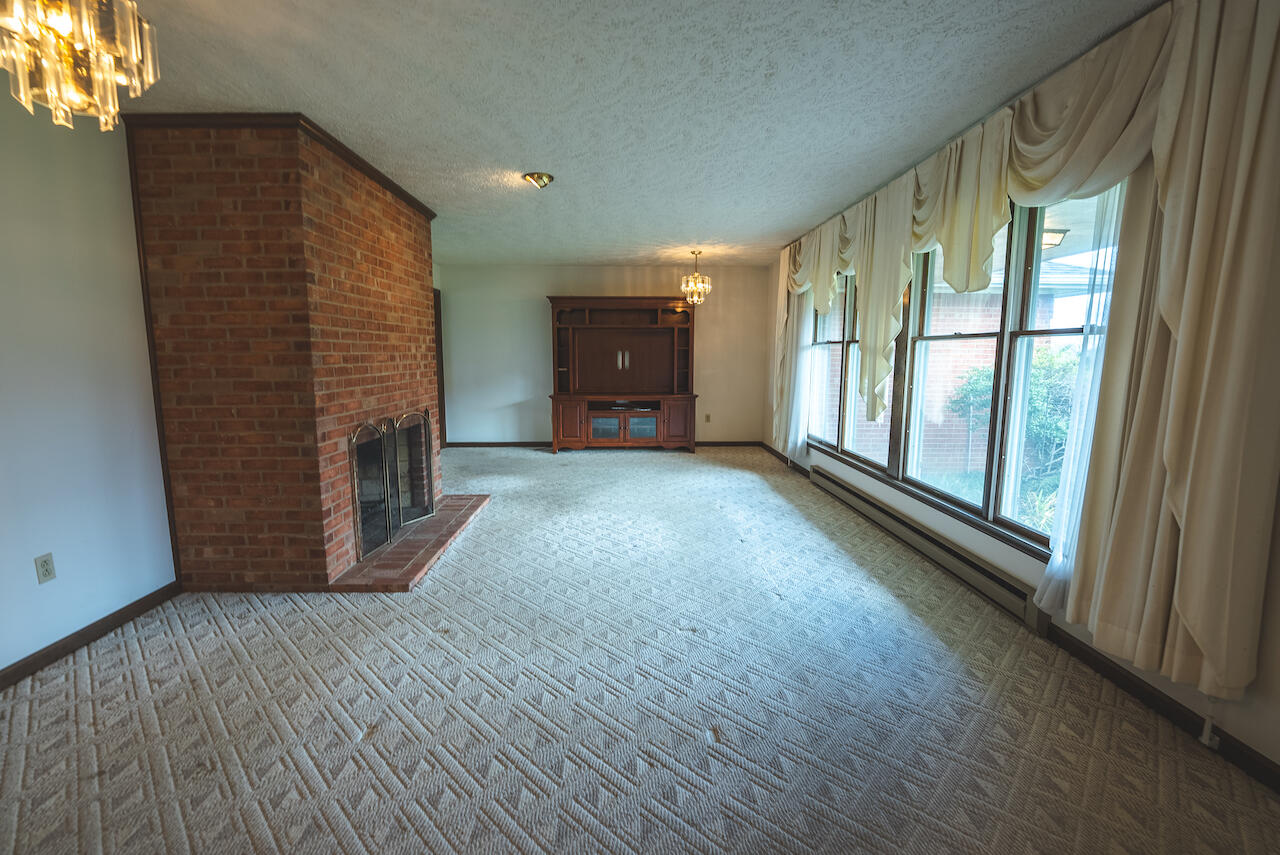 2103 Ridgeview Road Northwest Floyd, VA 24091 - Photo 23 of 70 DSC03725