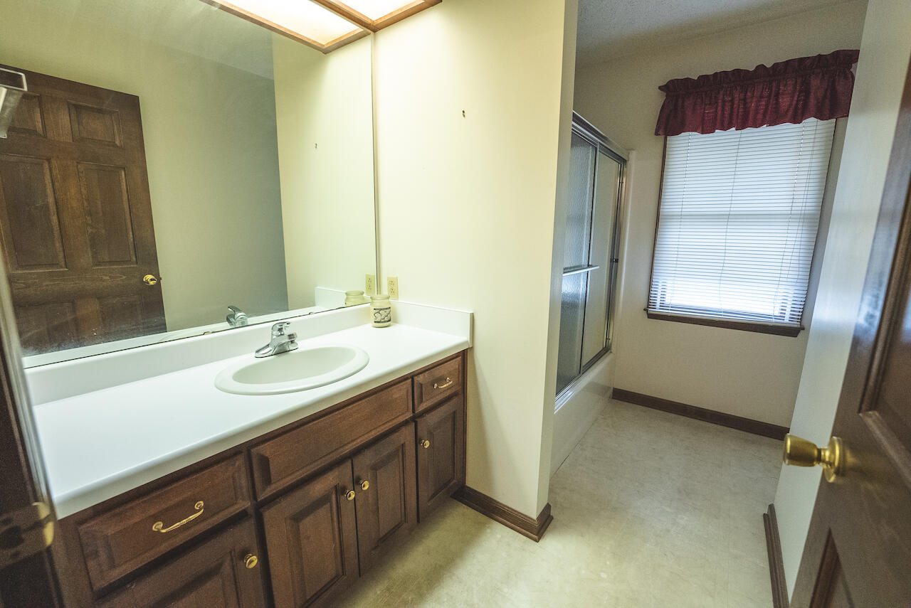 2103 Ridgeview Road Northwest Floyd, VA 24091 - Photo 38 of 70 DSC03741
