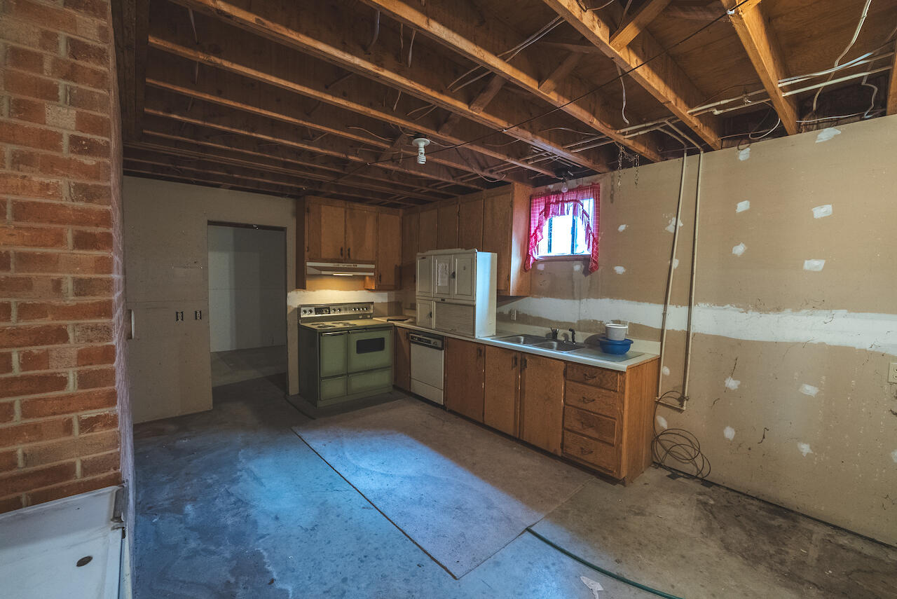 2103 Ridgeview Road Northwest Floyd, VA 24091 - Photo 46 of 70 DSC03750