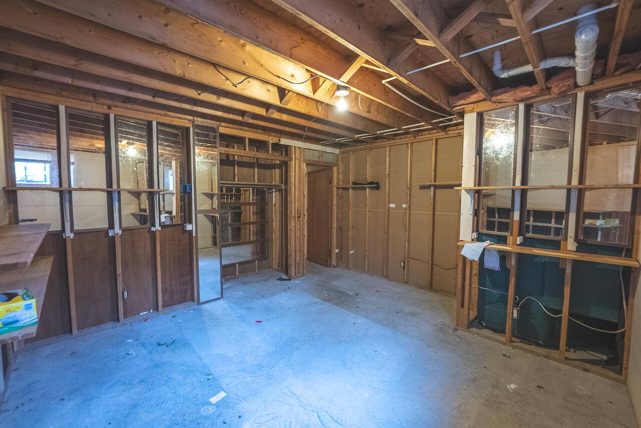 2103 Ridgeview Road Northwest Floyd, VA 24091 - Photo 49 of 70 DSC03753