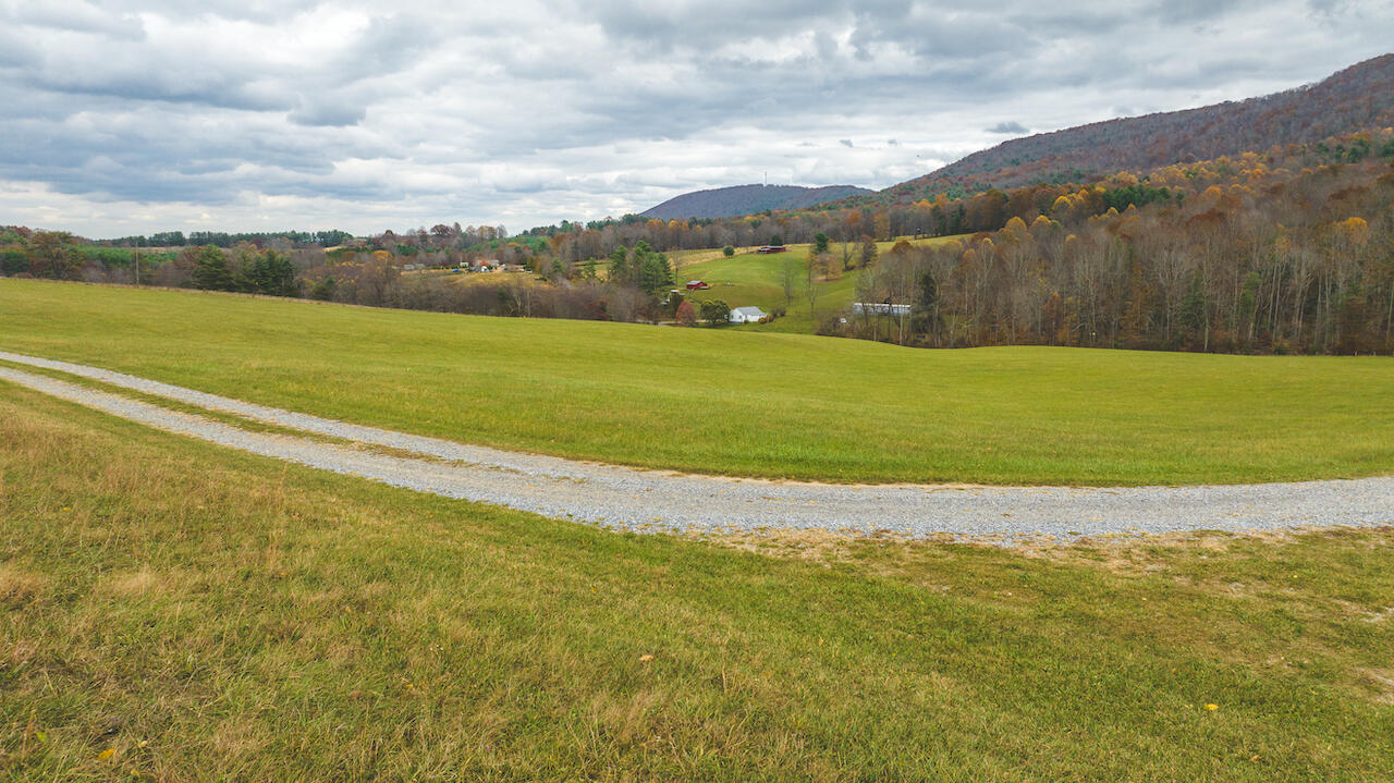 2103 Ridgeview Road Northwest Floyd, VA 24091 - Photo 52 of 70 DJI_20231030143242_0649_D