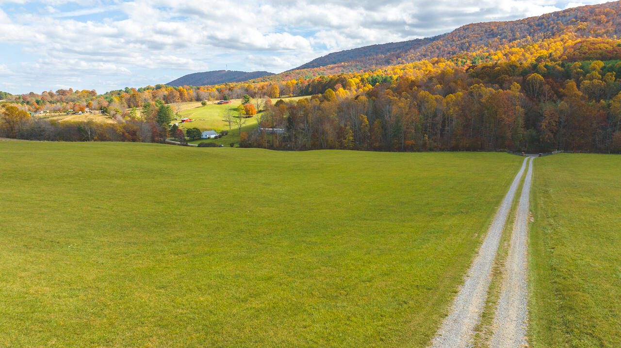 2103 Ridgeview Road Northwest Floyd, VA 24091 - Photo 54 of 70 DJI_20231027131236_0547_D
