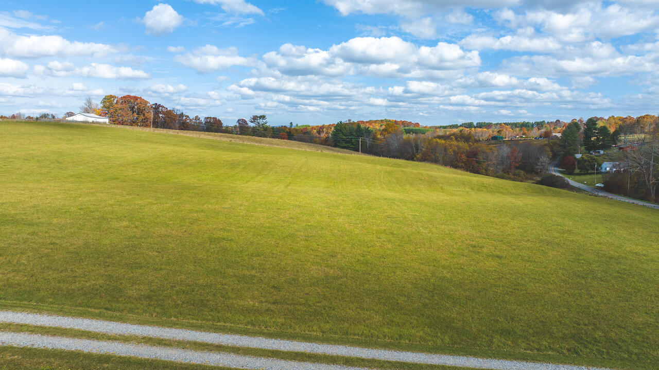 2103 Ridgeview Road Northwest Floyd, VA 24091 - Photo 57 of 70 DJI_20231027131322_0550_D