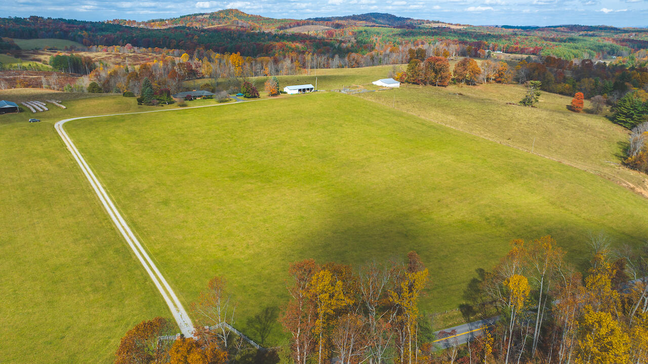 2103 Ridgeview Road Northwest Floyd, VA 24091 - Photo 58 of 70 DJI_20231027131342_0551_D