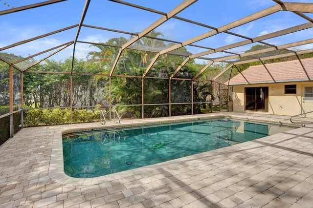 $899,000 | 6432 Pine Jog Avenue, Boca Raton, FL 33433