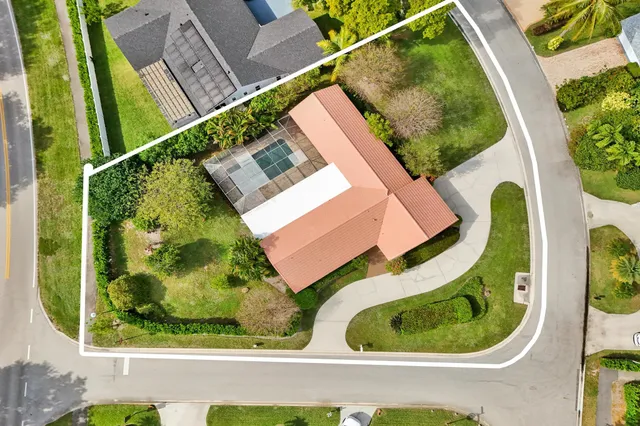 $899,000 | 6432 Pine Jog Avenue, Boca Raton, FL 33433