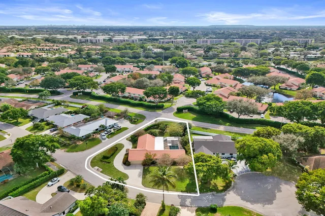 $899,000 | 6432 Pine Jog Avenue, Boca Raton, FL 33433