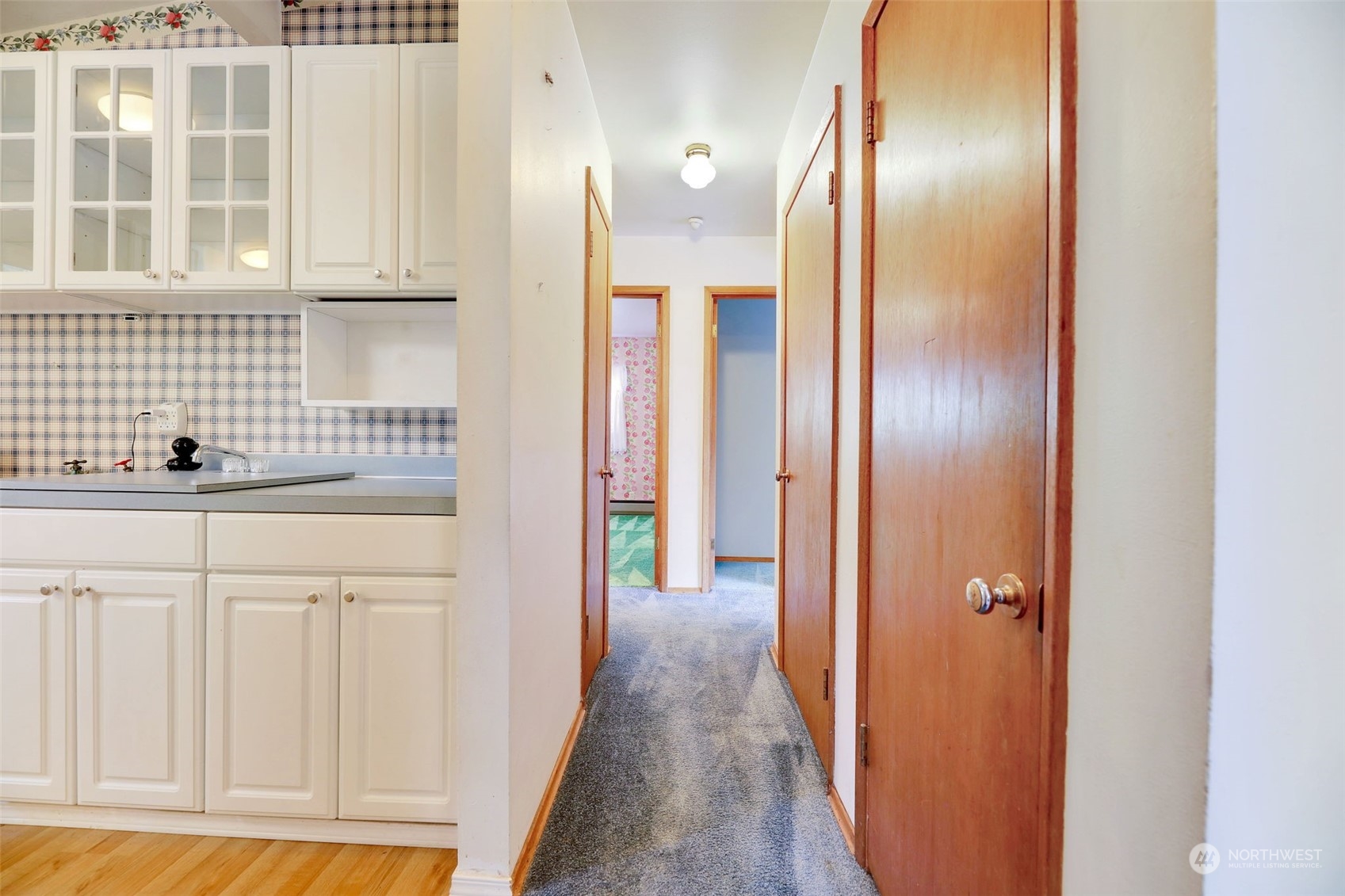 225 76th Street Southwest Everett, WA 98203 - Photo 6 of 26 a view of hallway with cabinets