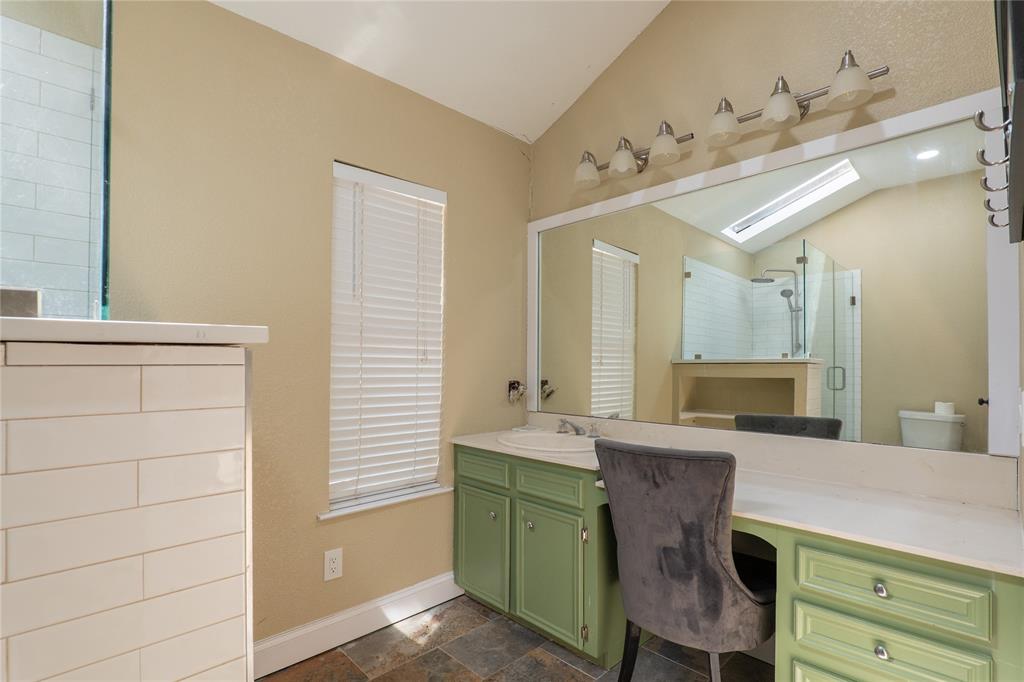 207 Southridge Road Edgewood, TX 75117 - Photo 6 of 19 Gallery Image 6
