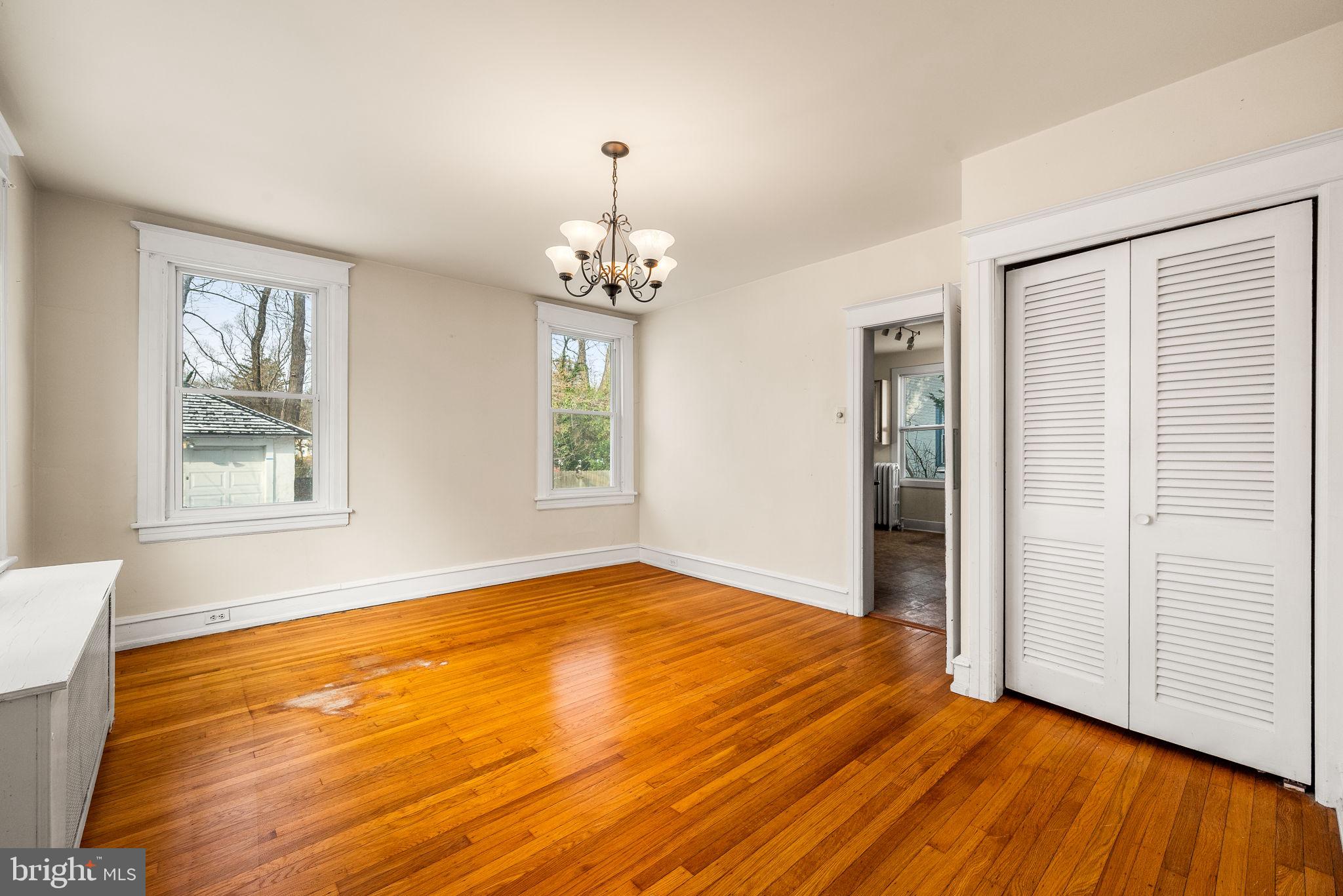 8220 Manor Road Elkins Park, PA 19027 - Photo 11 of 37 Gallery Image 11