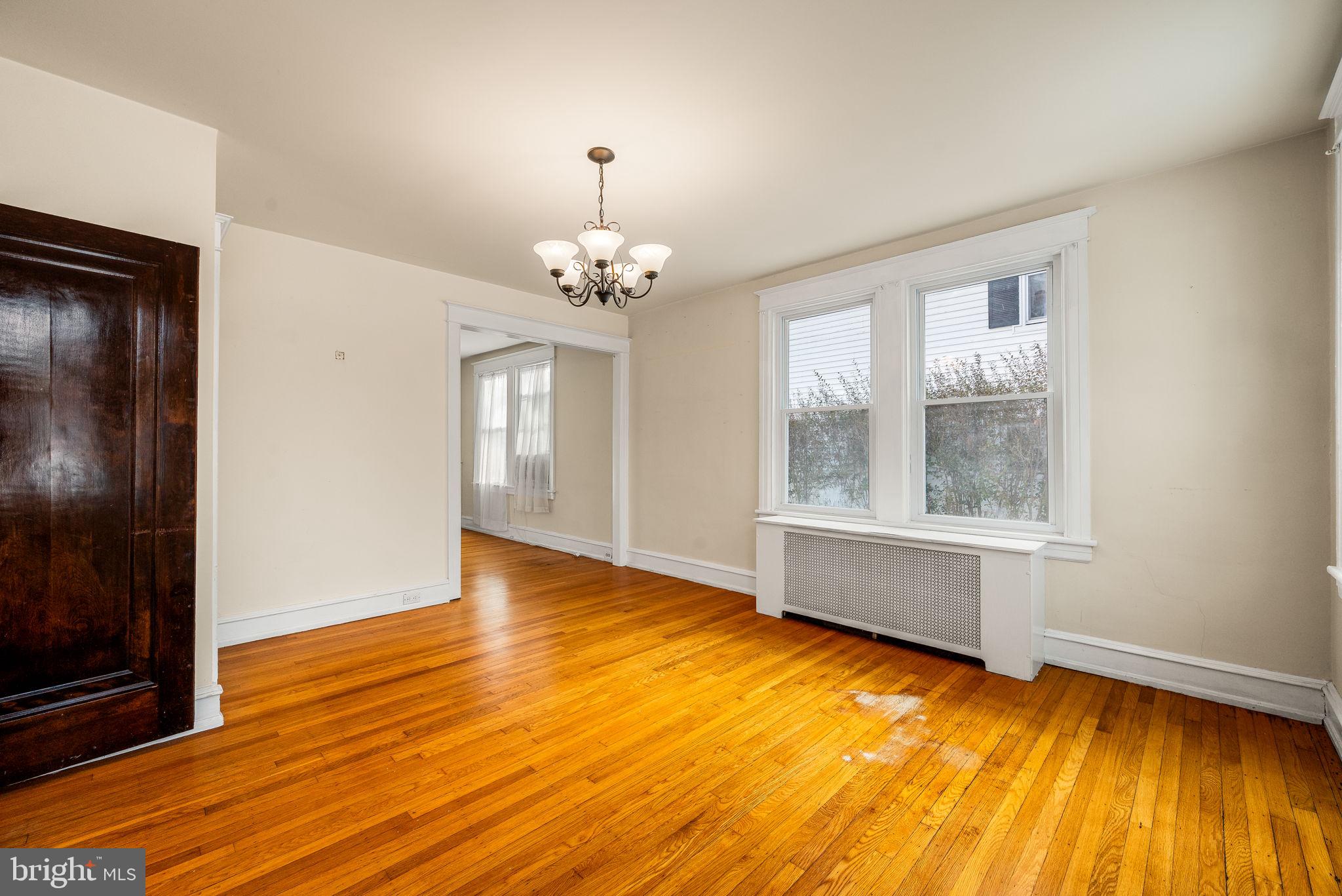 8220 Manor Road Elkins Park, PA 19027 - Photo 12 of 37 Gallery Image 12