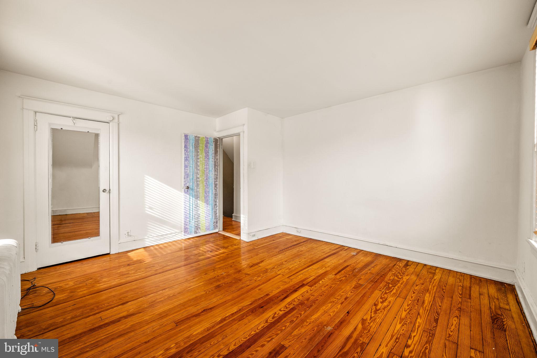 8220 Manor Road Elkins Park, PA 19027 - Photo 16 of 37 Gallery Image 16