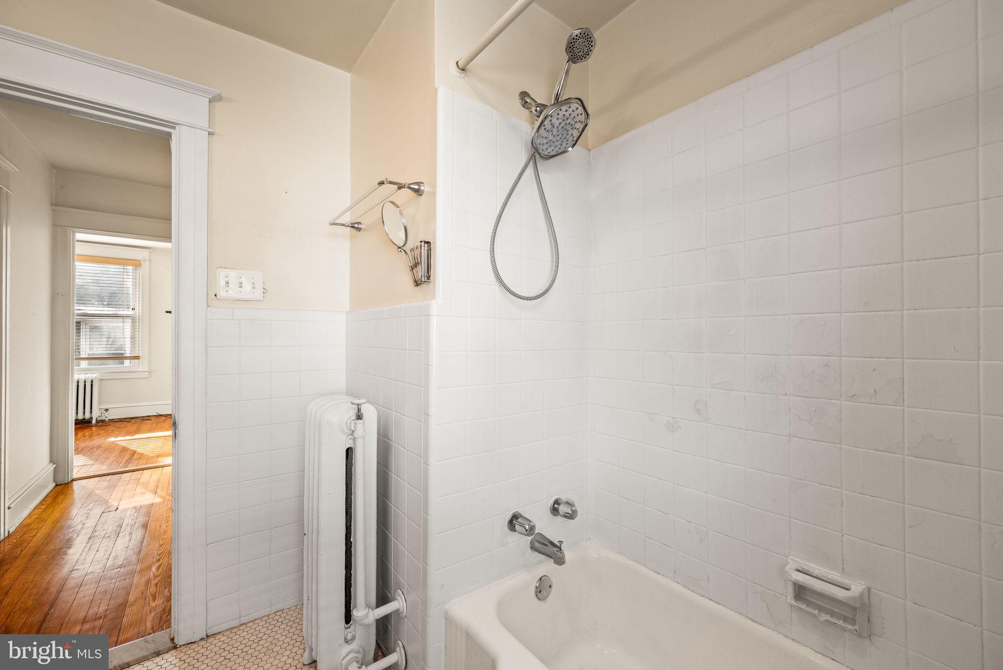 8220 Manor Road Elkins Park, PA 19027 - Photo 23 of 37 Gallery Image 23