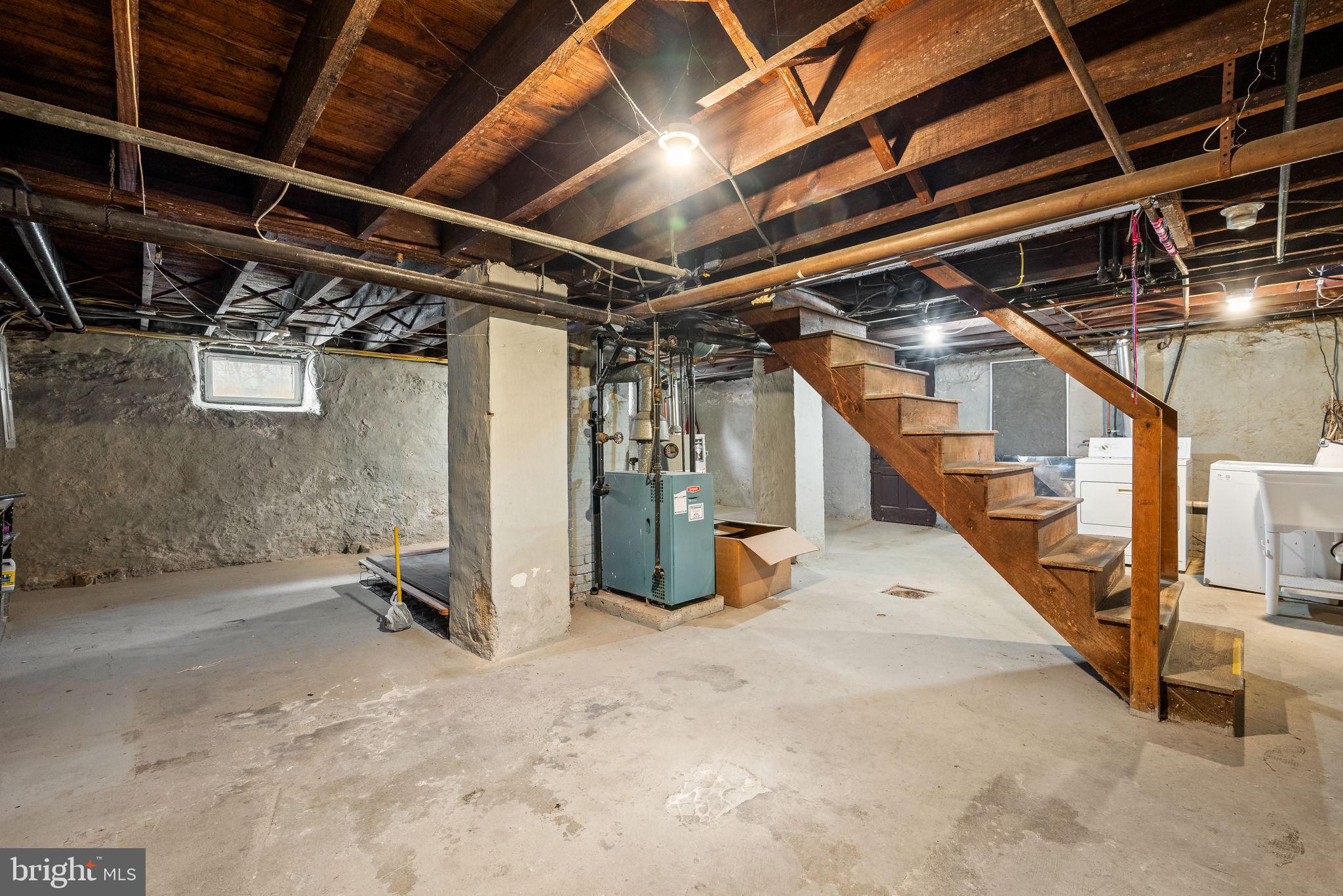 8220 Manor Road Elkins Park, PA 19027 - Photo 27 of 37 Gallery Image 27