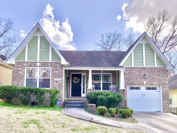 $2,200 | 1016 Sunset Drive, Clarksville, TN 37040