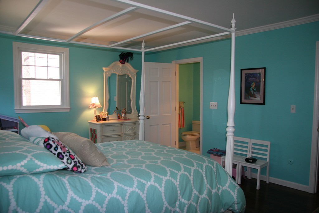 1 Fox Run Road Dover, MA 02030 - Photo 15 of 30 Gallery Image 15
